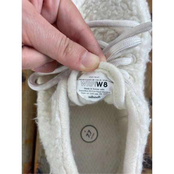ALLBIRDS Women’s White Wool Runner Fluffs Sneakers Size 7 - Picture 7 of 9